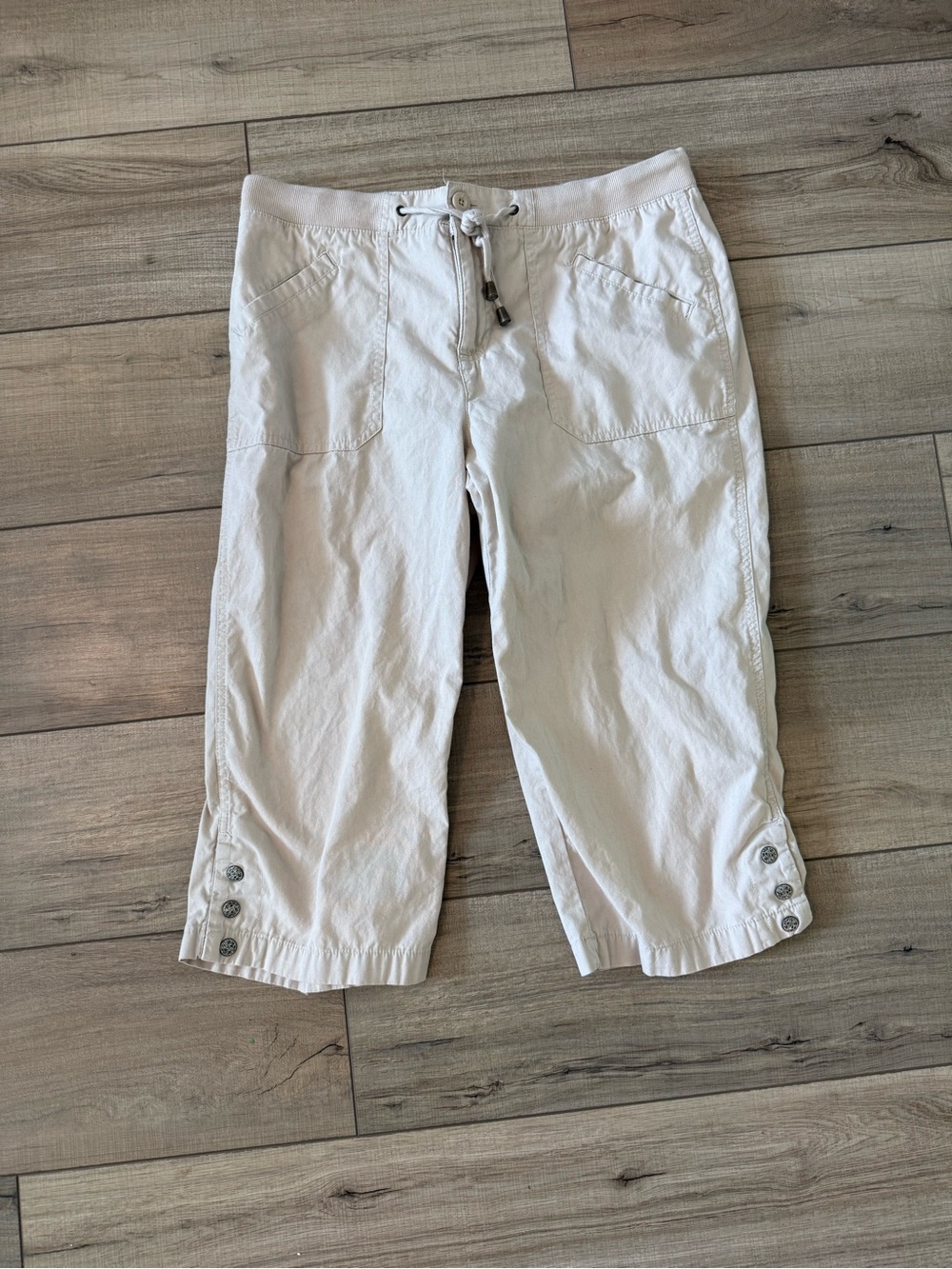 Living Planet Cotton Cropped Beige Cargo Pants